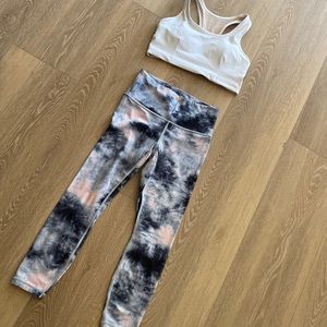 Women’s Athleta capri crop leggings size XSP extra small petite pink grey blue